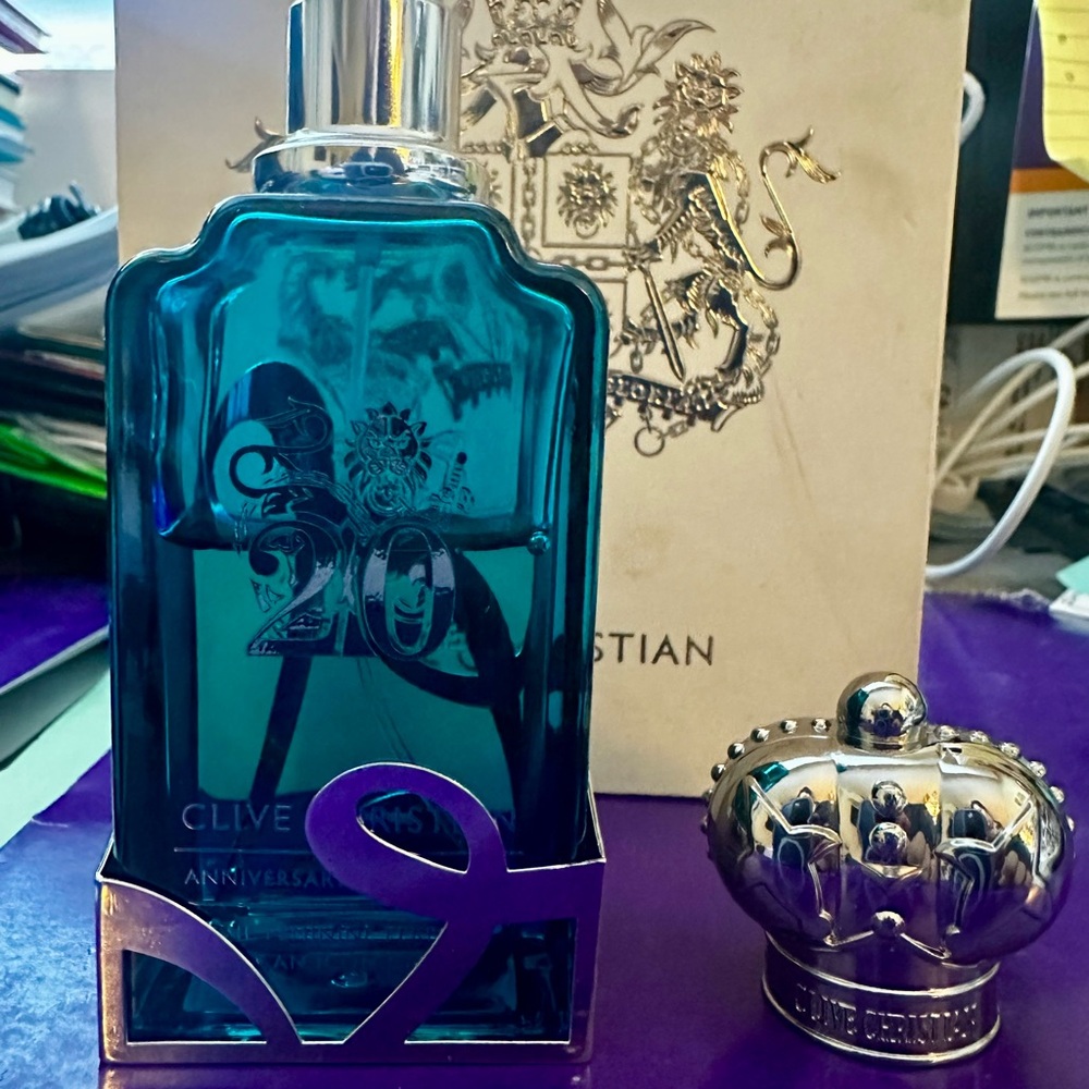Clive Christian 20 Perfume Feminine 50ml 1.6 oz Special Edition - Picture 3 of 9